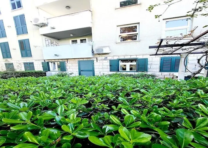 Terrace I Ντουμπρόβνικ