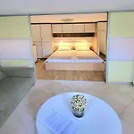 Terrace I Apartament *